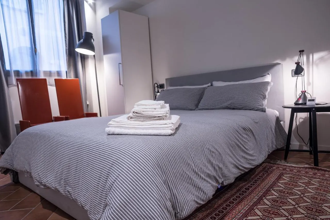 B&B Maria Teresa Cremona Bed & Breakfast