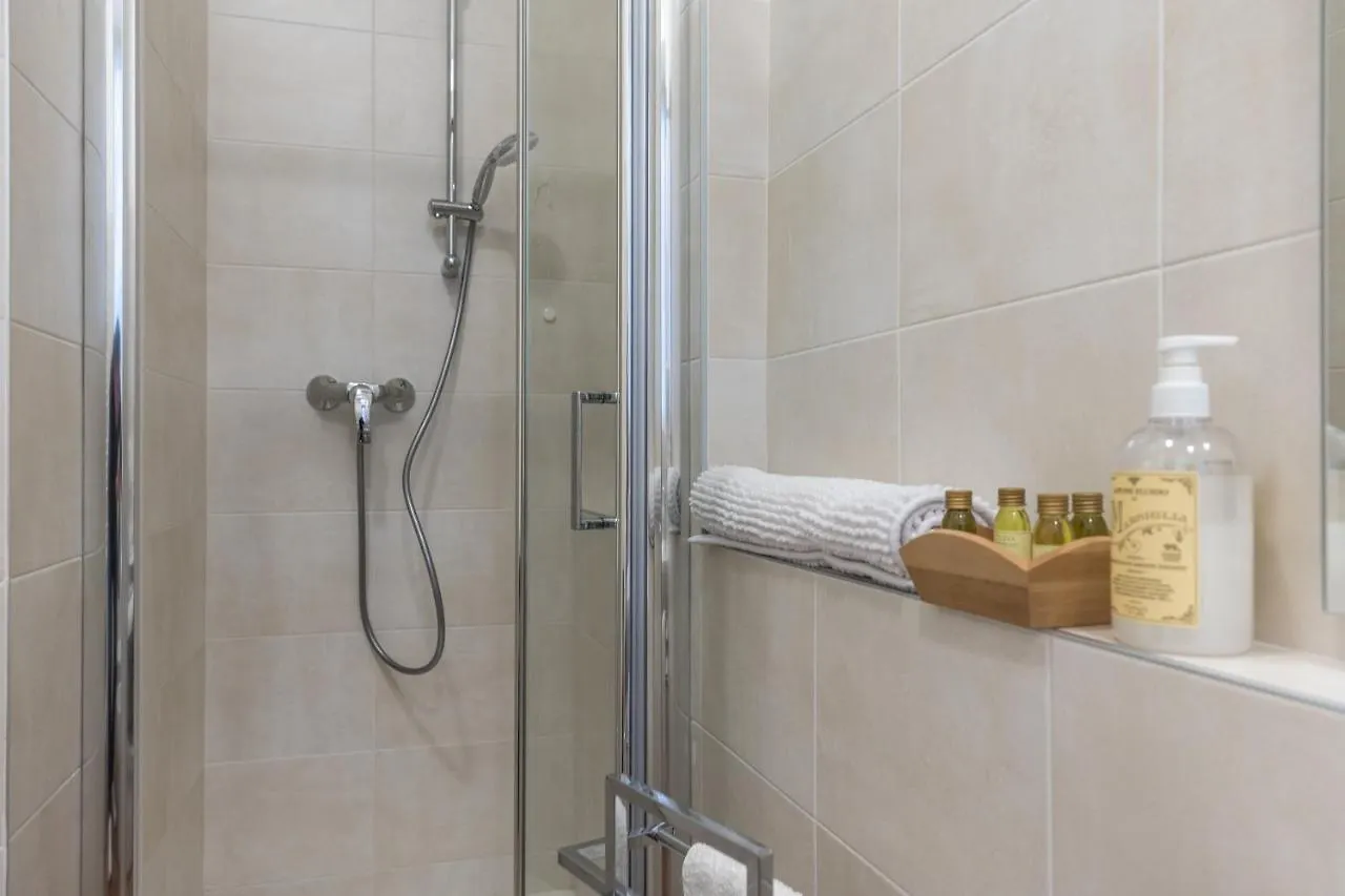 B&B Maria Teresa Cremona Bed & Breakfast